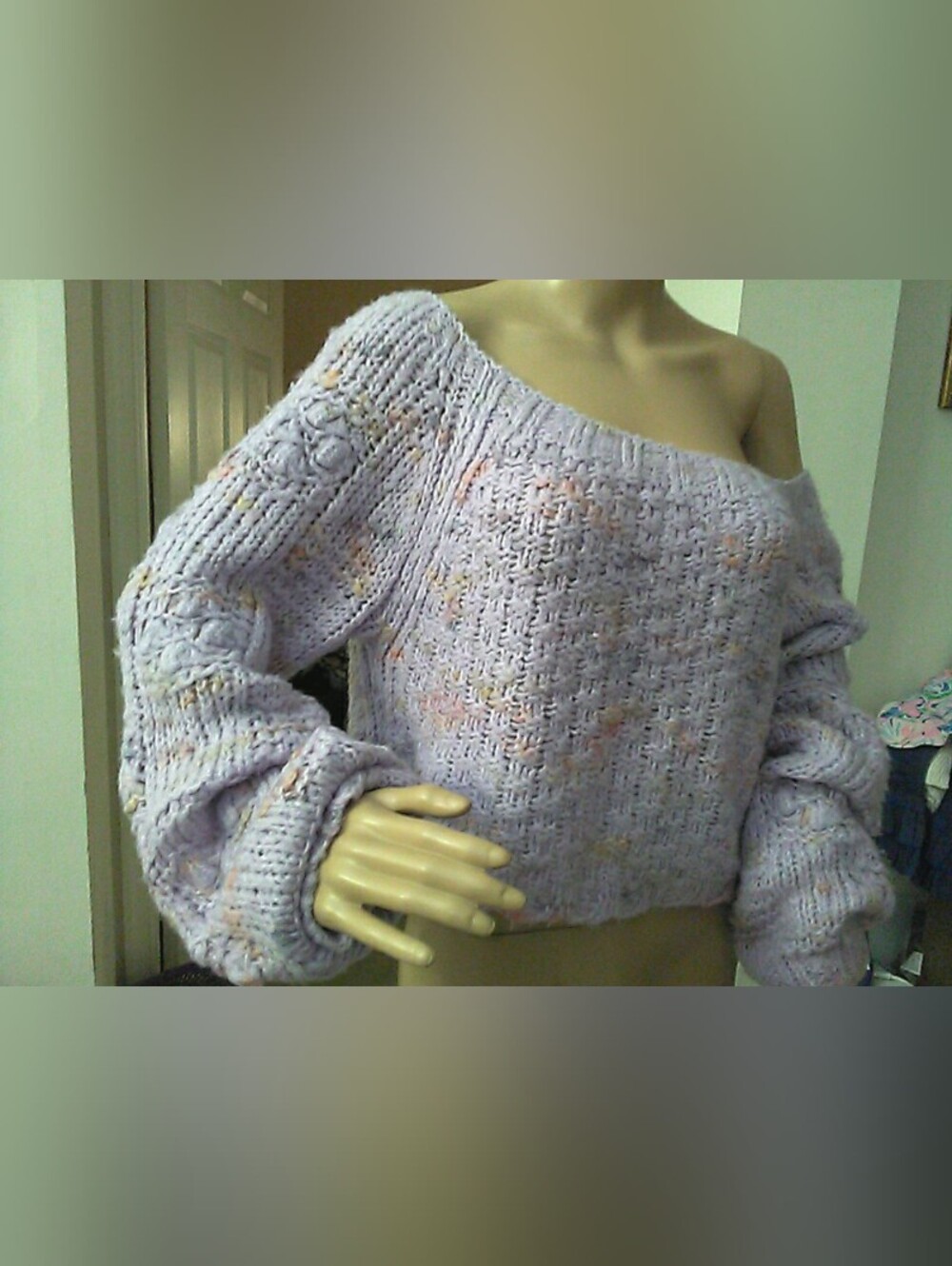 FREE PEOPLE Lilac Women's Cropped Knit Sweater W/ ORANGE SZ. LG GUSHY SOFT